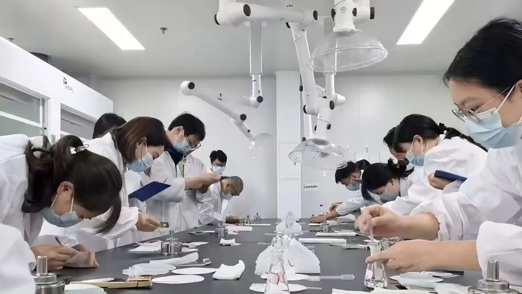 1790674761893049856.jpg